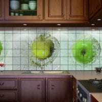 яркий фартук из плитки стандартного формата с изображением в дизайне кухни фото