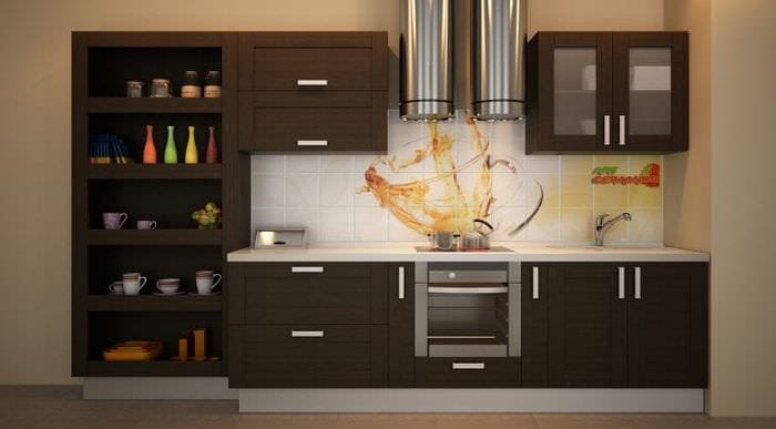светлый фартук из плитки большого формата с изображением в дизайне кухни