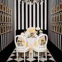 шикарный декор гостиной в черно белом цвете картинка