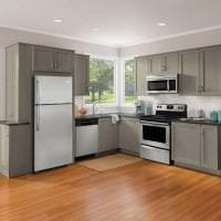 большой холодильник в стиле кухни в ярком цвете фото