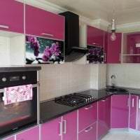 необычный интерьер кухни в фиолетовом оттенке фото