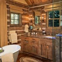 вариант яркого интерьера ванной в деревянном доме картинка