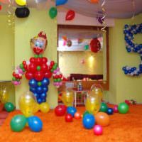 Клоун из воздушных шаров для дня рождения ребенка