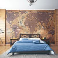 Карта мира на стене спального помещения