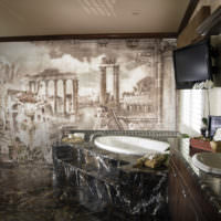Мозаичная картина в дизайне ванной