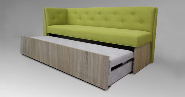 Кухонный диван, выполненный из дуба сонома