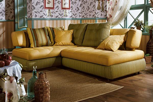 Кухонный диван с комфорелевыми волокнами